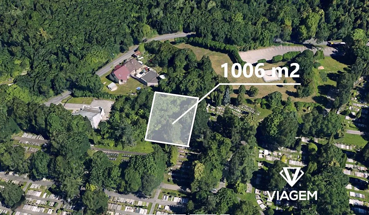 Prodej pozemku 1006 m²
